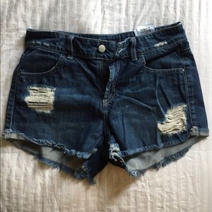 Ripped Guess Jean shorts